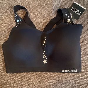 Victoria’s Secret Max sports bra 32dd